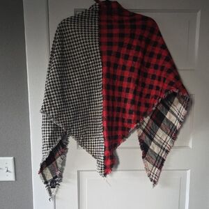 Plaid and Houndstooth Patterned Shawl